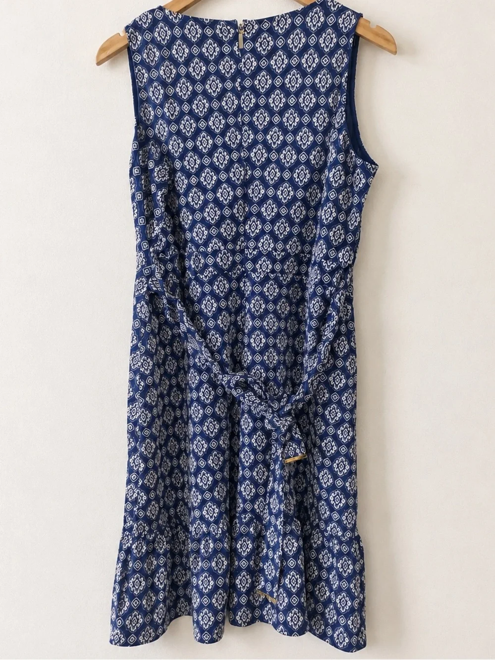 MICHAEL Michael Kors Knit Ruffle Hem Dress L Navy Blue Geometric Sleeveless